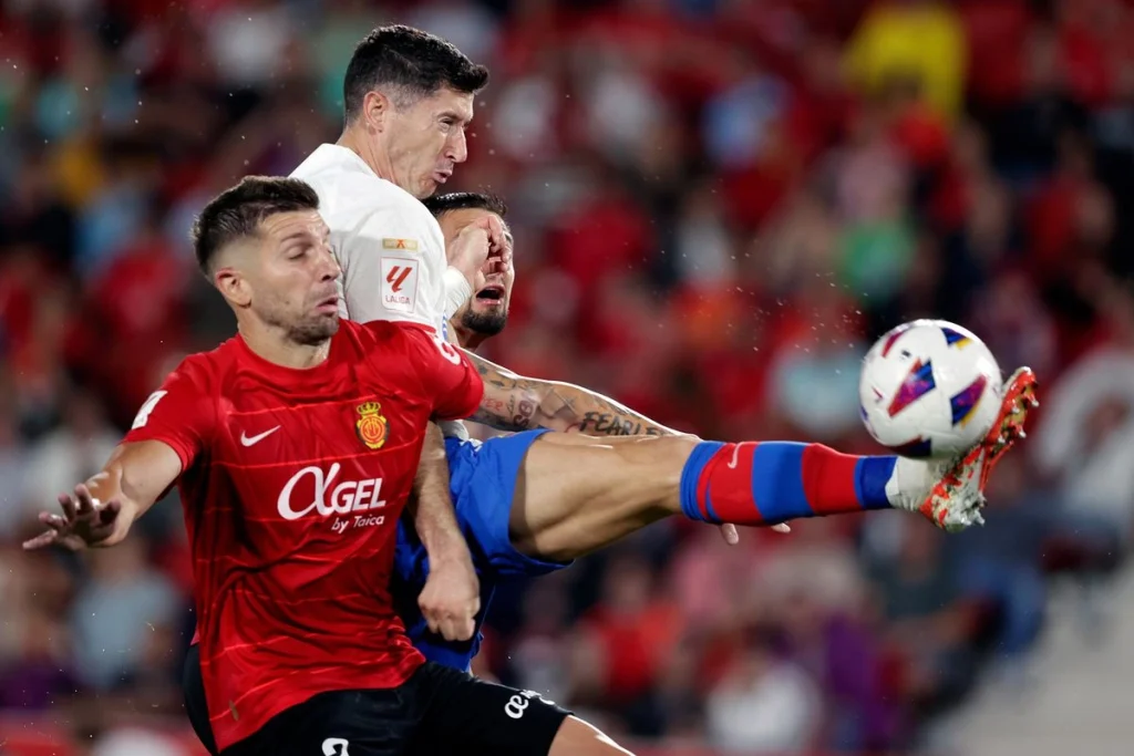 Nhận định, soi tỷ lệ Barcelona vs Mallorca 02h30 ngày 23/4