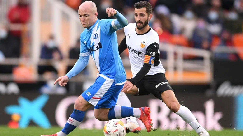 Nhận định Rayo Vallecano vs Valencia 19h00 ngày 19/4